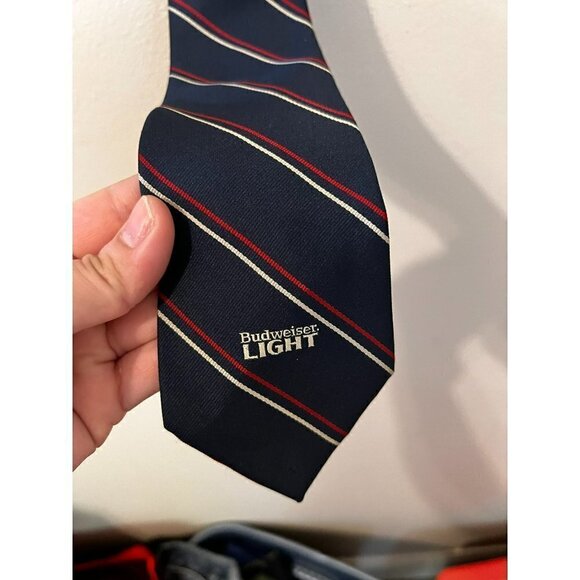 Men's Vintage Anheuser-Busch 7 Tie Bundle [EXCELLENT] - Picture 16 of 16